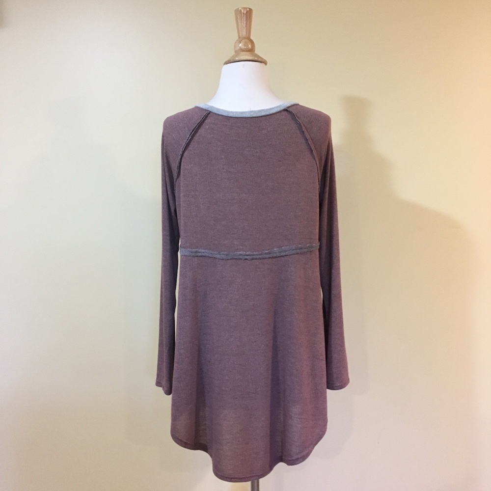 Raw Seam High Low Marled Mauve Knit Tunic Top - Picture 5 of 5